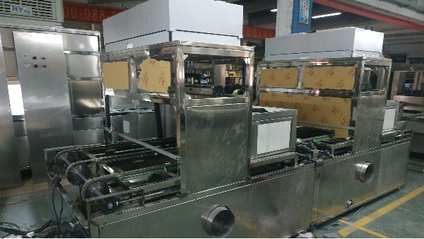 IC盘导电液往复喷涂流水线